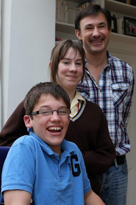 Harvey with dad Simon and sister